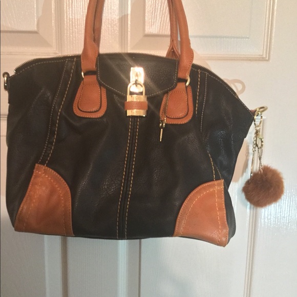 Purse - Picture 2 of 5